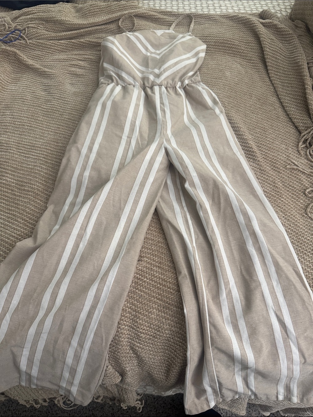 Girls' Cream & White Striped One-Piece Bodysuit Jumpsuit